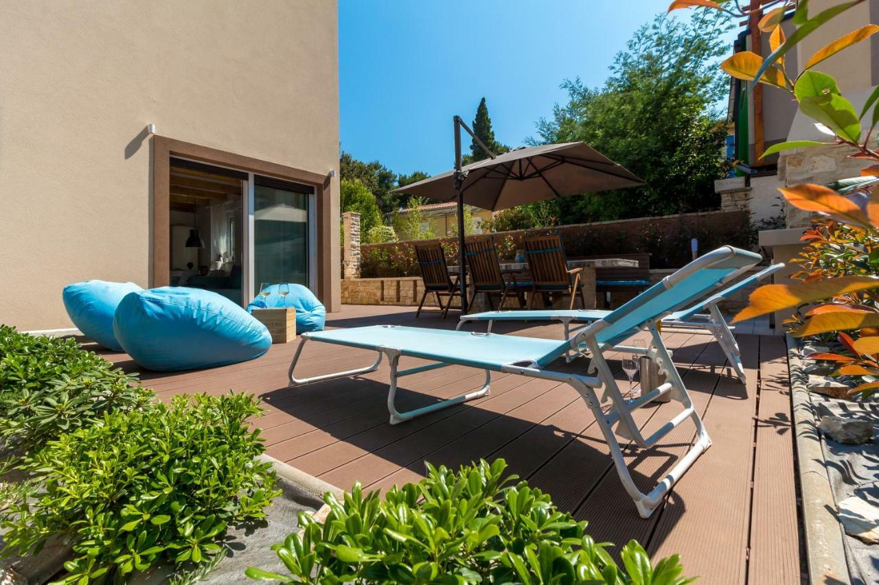 Beach House Villa - Ap. 2 Premantura Exterior foto